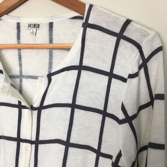 14th & Union Sz L Button Up Sweater Cardigan - Picture 1 of 6